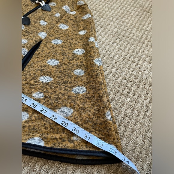 Vintage style Kids Fleece Poncho Cape - Picture 8 of 14